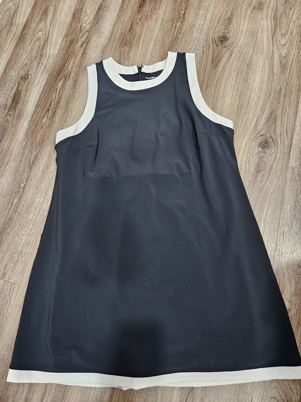 Abercrombie & Fitch Navy Sleeveless Shift Dress with Cream Trim